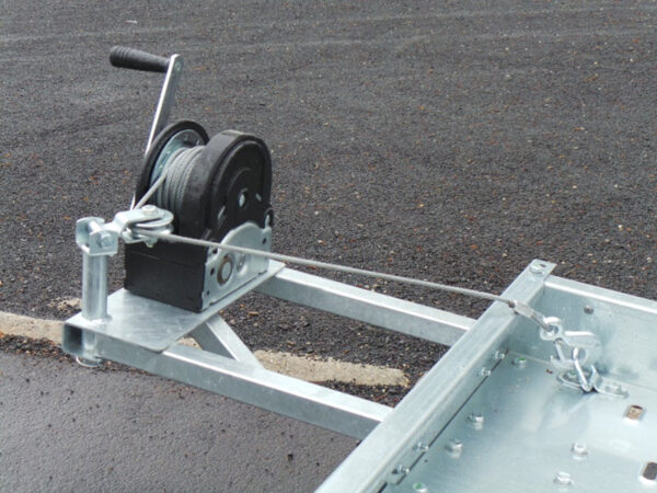 000022222.jpg 1300 kg autotransporter met enkele as