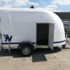 0044.jpg Polyester transportbox uit Niewiadów met zijdeur en laadklep.