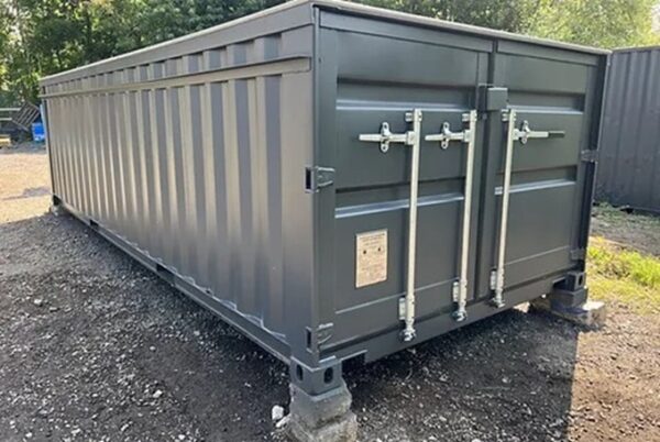 03.jpeg 6 meter containerzwembad met tegenstroomsysteem – antracietgrijs