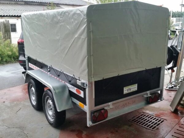 08.jpg Boro Nieuwiadow 750 kg bagageaanhanger