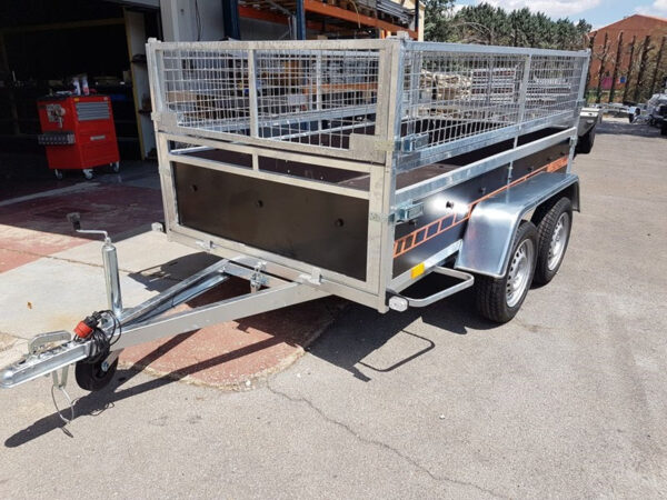 0888.jpg Boro Nieuwiadow 750 kg bagageaanhanger