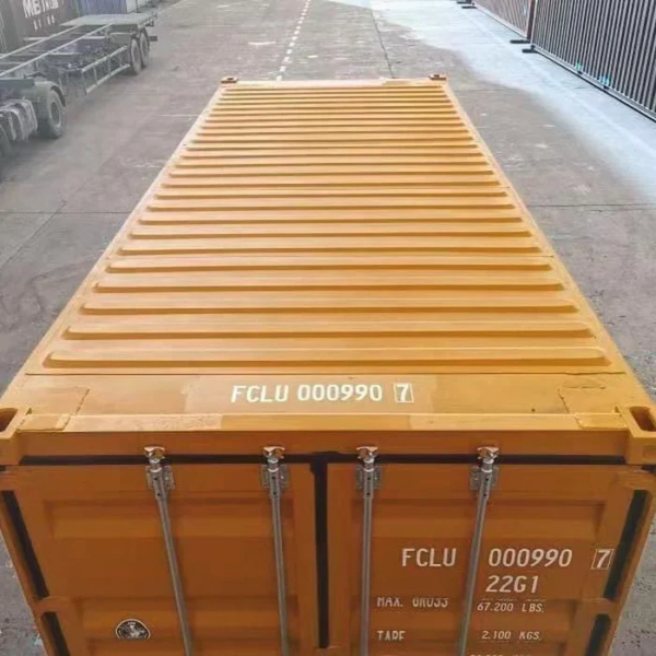Nieuwe gele zeecontainers van 20 voet