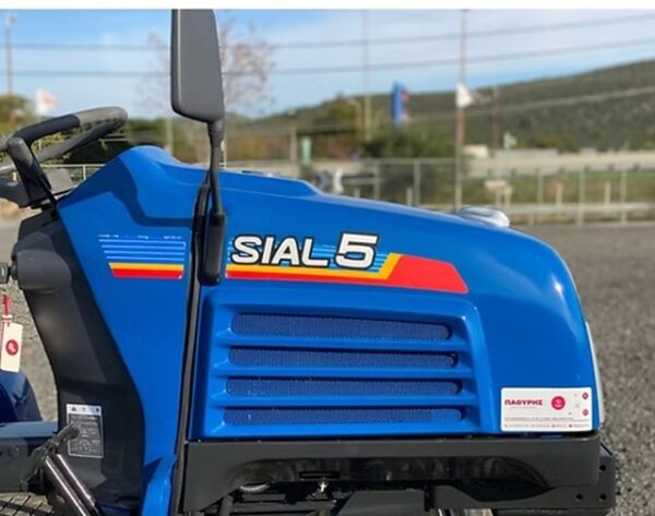Z11.jpg Iseki Sial 5 minitractor